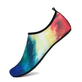 Men's Water Shoes Quick Drying Swimming Socks Women Yoga Shoes Summer Aqua Sandals Non Slip Barefoot Slippers for Beach Vacation (Color: P18, size: 38-39 (feet 23.5cm))